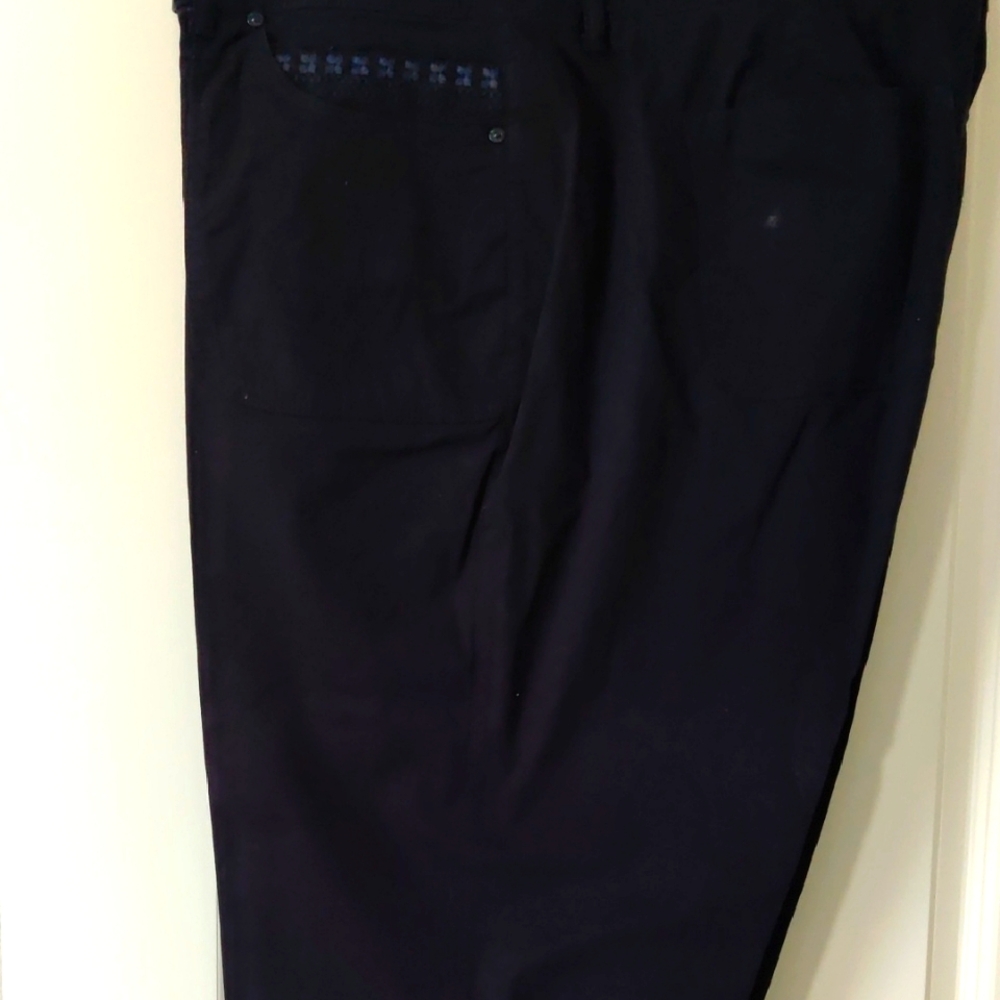 Women's Capri Pants
